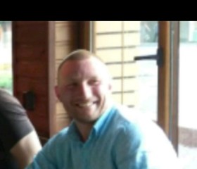 Den, 40, Almaty