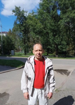 Анатолий из Екатеринбурга 48 лет