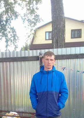 Илья, 33, Россия, Чагода