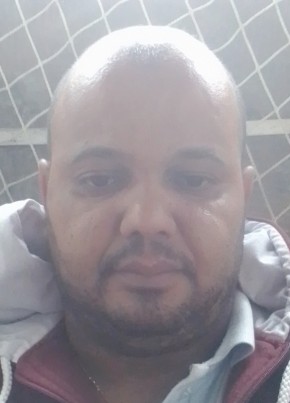 Adelson, 39, República Federativa do Brasil, São Paulo capital