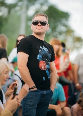 Александр, 36, Россия, Иваново