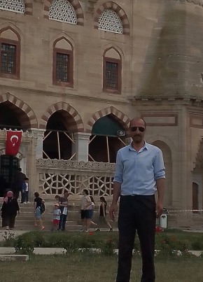 Kerim, 45, Turkey, Istanbul