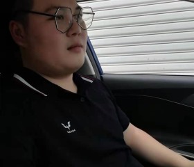 张一飞, 30, Jiaozhou