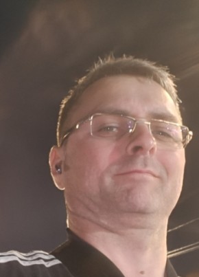 Андрей из Санкт-Петербурга 44 года