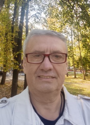 Федор из Королёва 59 лет