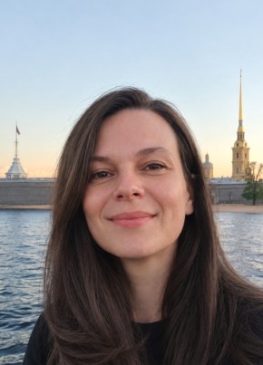 Света из Москвы 28 лет