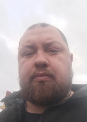 Зайнулла из Лукоянова 33 года