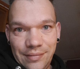 Manuel grünig, 40, Thale
