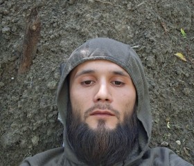 Subxon Abduloyev, 30, Kiev