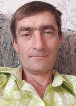 Yuriy, 45, Belarus, Svyetlahorsk