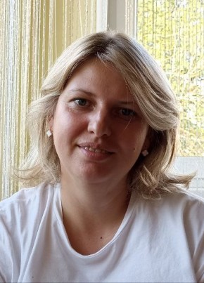 Виктория, 41, Россия, Черняховск