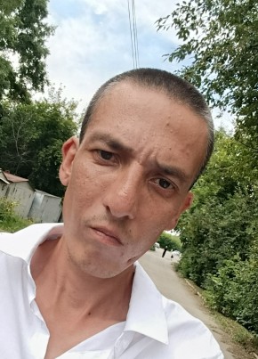Вадим из Томска 39 лет