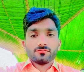 Masoom Mubashir, 23, Multan