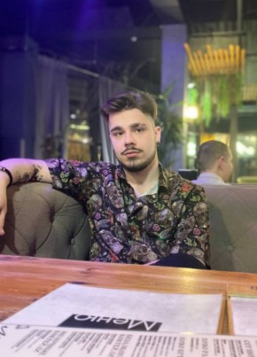 Кирилл из Rīga 20 лет