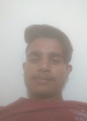 Sadab Malik, 19, India, Banat