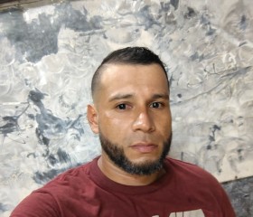 Adrian, 36, Manzanillo