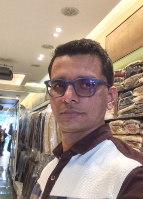 Dipesh  Shah, 44, India, Mumbai