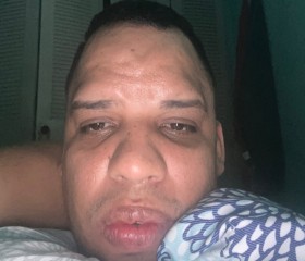 Ghjk, 19, San Juan