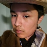 Carlos, 18  , Burnsville