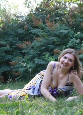Анна, 41, Россия, Бердск