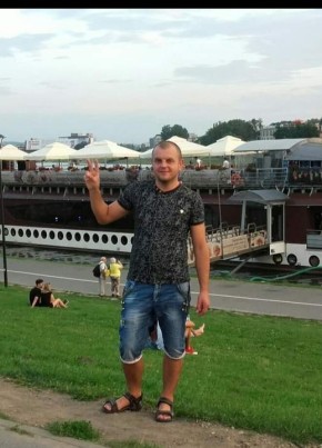 Unknown, 37, Rzeczpospolita Polska, Warszawa