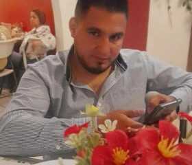 Abraham, 37, Ensenada