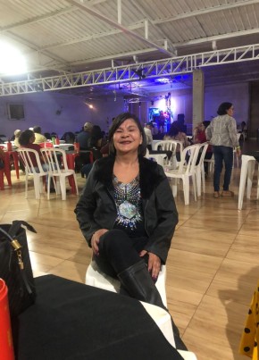 Oneida из Santa Helena de Goiás 57 лет