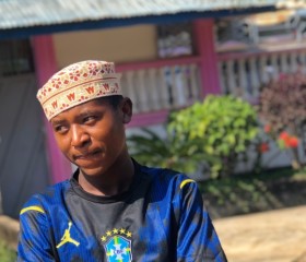 SAYYID, 18, Tanga