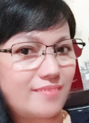 Thi Hang, 52, 中华人民共和国, 桃園市