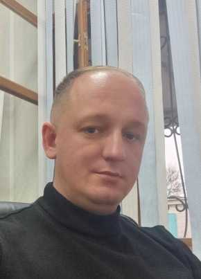Сергей из Воронежа 35 лет