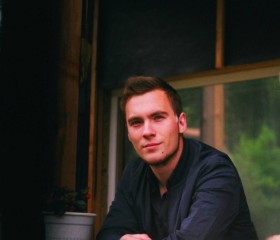 Yuri Mashinskii, 28, Yekaterinburg