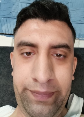 Aslan из Şanlıurfa 24 года