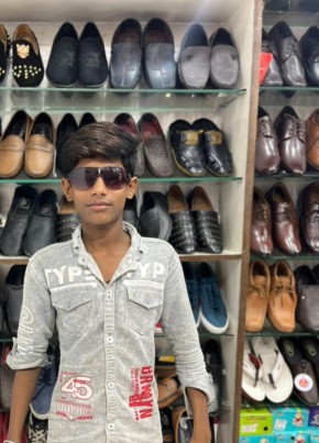 Hanuman Syed, 19, India, Chākia