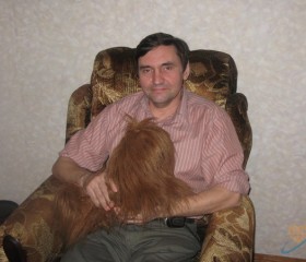 Олег, 70 лет, Москва