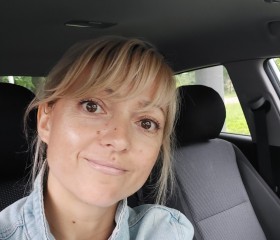 Evgeniya, 45, Moscow