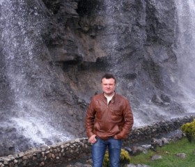 Виталий, 41 год, Обухів