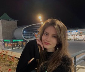 Katya, 23, Moscow