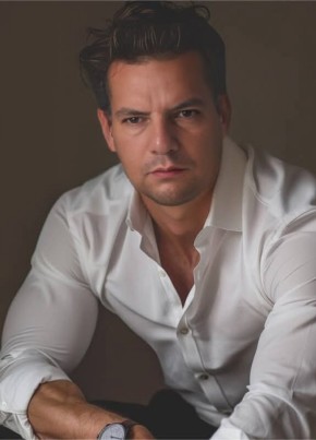 Javier из Ibagué 46 лет