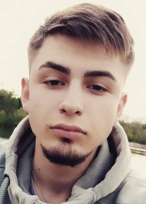Andrei, 23, Republica Moldova, Chişinău