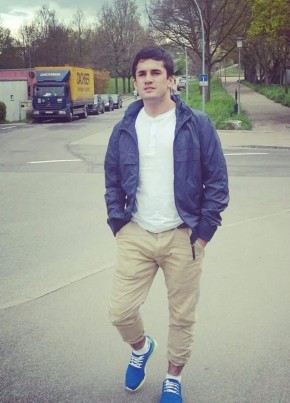 Aliks, 25, Russia, Moscow