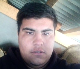 Esteban, 24, Victoria