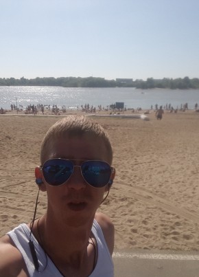 Станислав55, 31, Россия, Омск