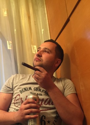 Alex, 31, Україна, Володарка