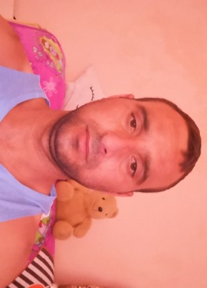Polat, 33, Romania, București