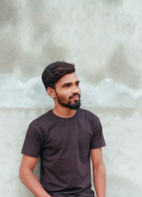 Suri, 18, India, Srīkākulam