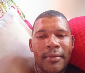 Marivaldo, 31, Feira de Santana