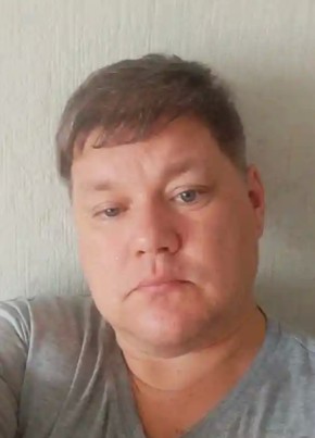 Олег из Омска 47 лет