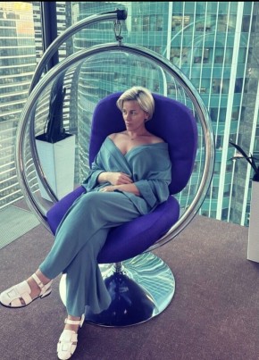 Анна из Реутова 42 года