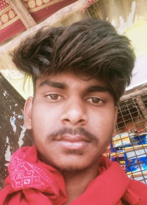 Rajesh, 18, India, Surat