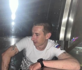 Yuriy, 30, Ulyanovsk